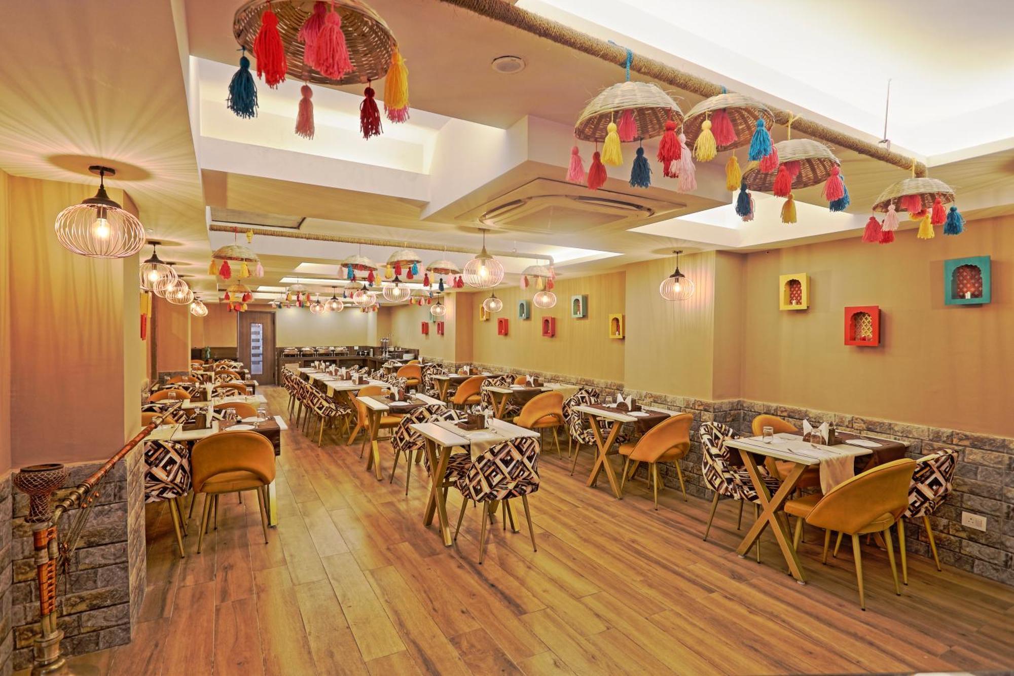 Hotel Oxmo Delhi Airport With Free Airport Transsfer Nueva Delhi Exterior foto