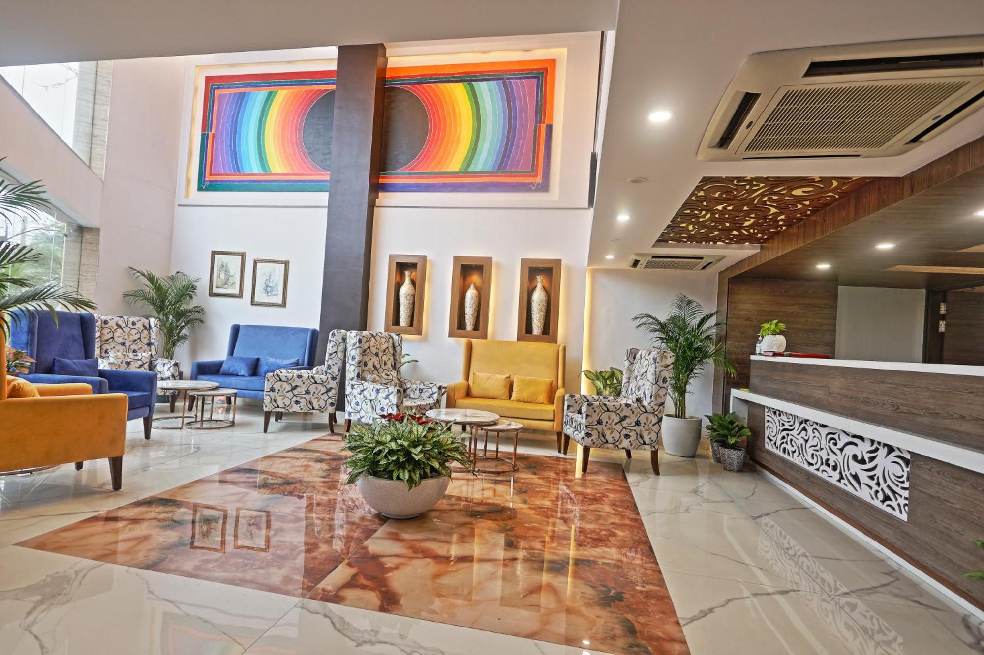 Hotel Oxmo Delhi Airport With Free Airport Transsfer Nueva Delhi Exterior foto