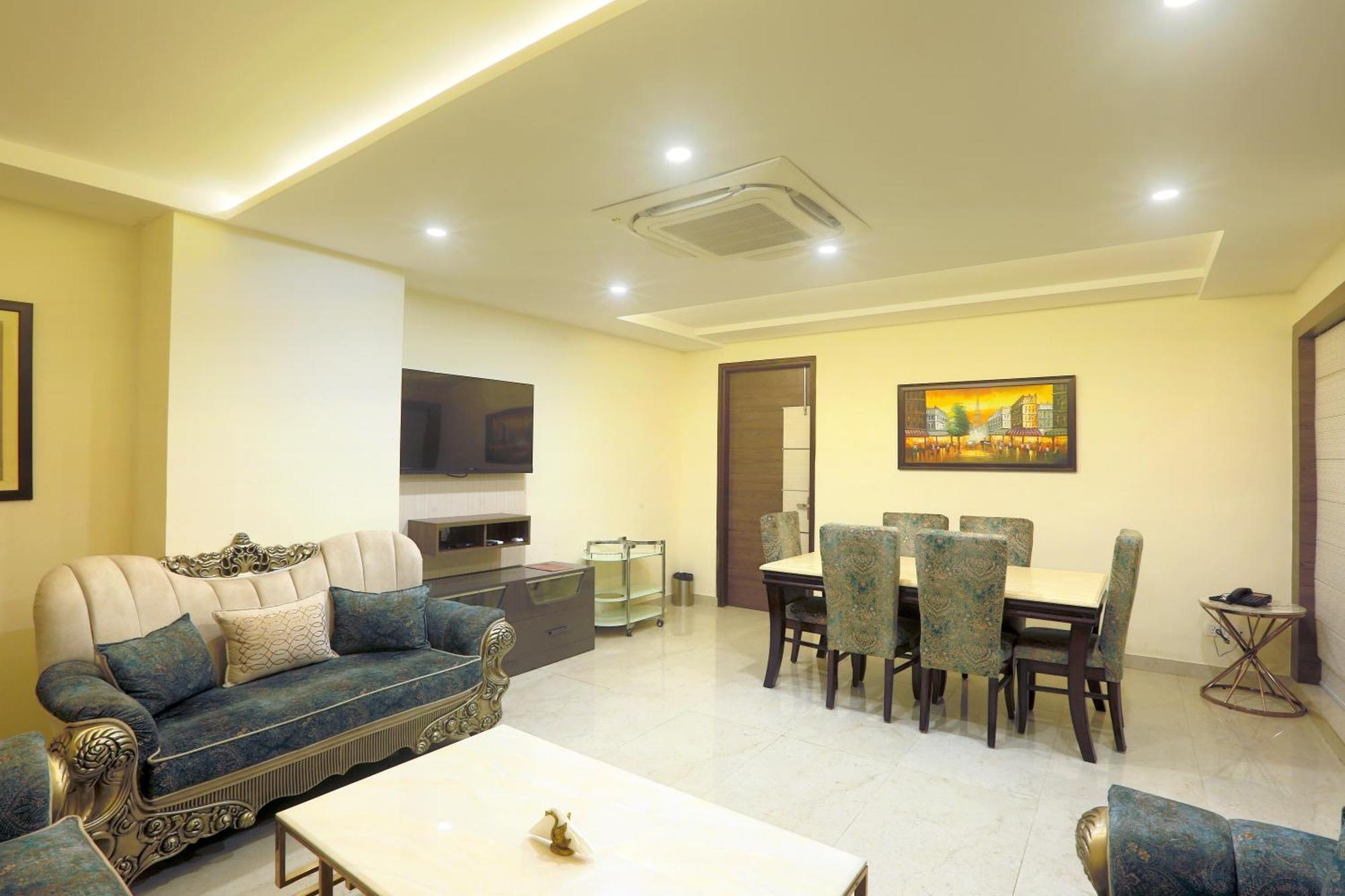 Hotel Oxmo Delhi Airport With Free Airport Transsfer Nueva Delhi Exterior foto