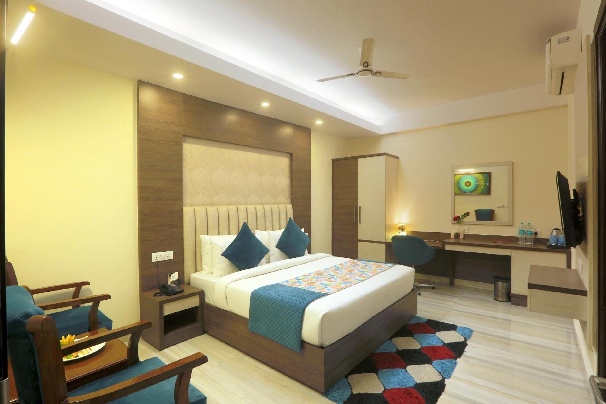 Hotel Oxmo Delhi Airport With Free Airport Transsfer Nueva Delhi Exterior foto